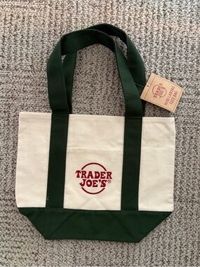 NWT Trader Joe's Mini Tote - Fall- Green & Cream